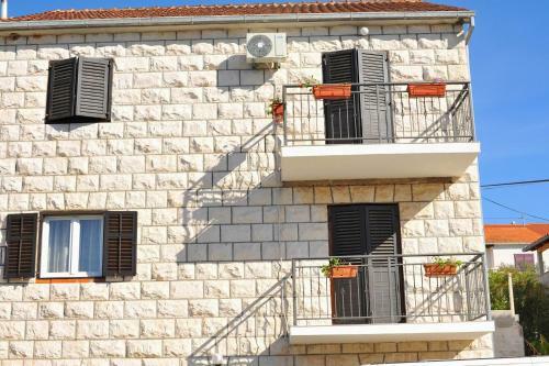 Apartments Lenka