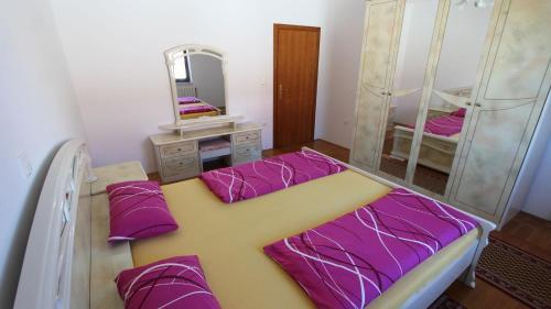 Apartment In Malinska/insel Krk 14445
