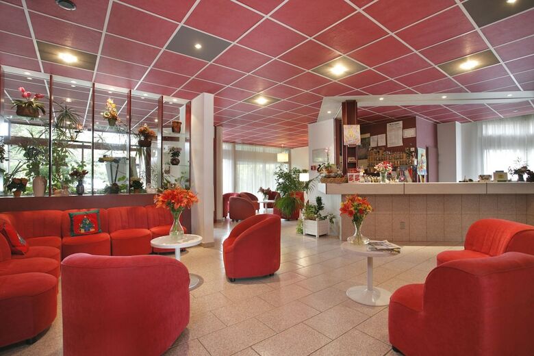 Hotel L'arc En Ciel