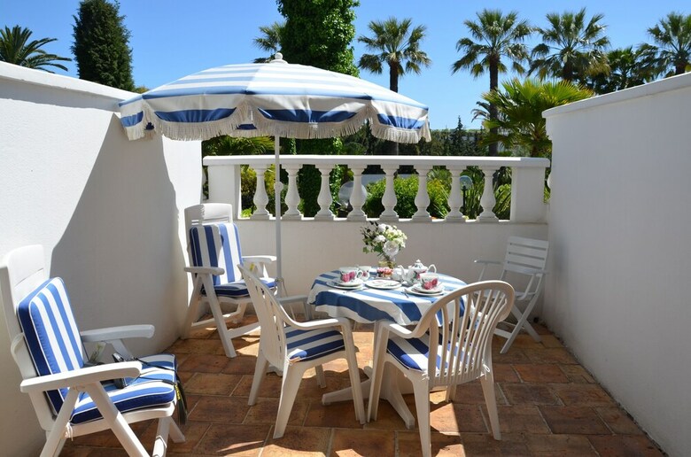 Hotel Des Mimosas