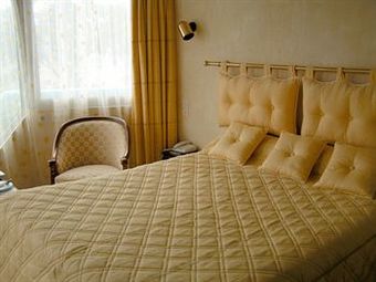 Hotel Diana