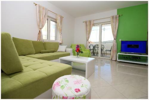 Apartments Ru?a