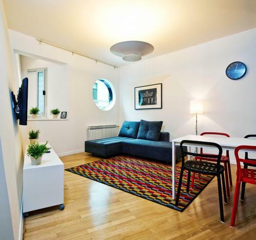 Irundo Downtown Apartments