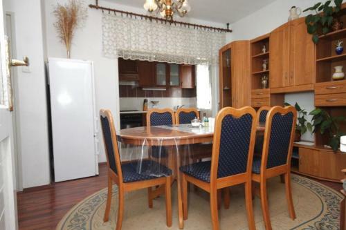 Apartment Ugljan 8404a