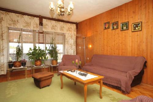 Apartment Ugljan 8404a