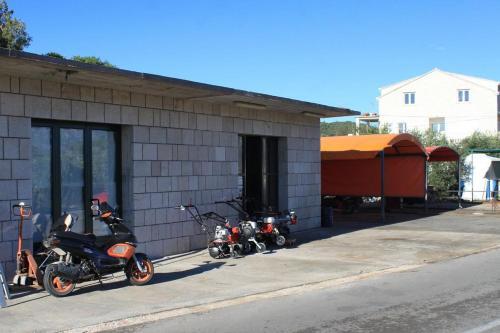 Apartment Lumbarda 9299a