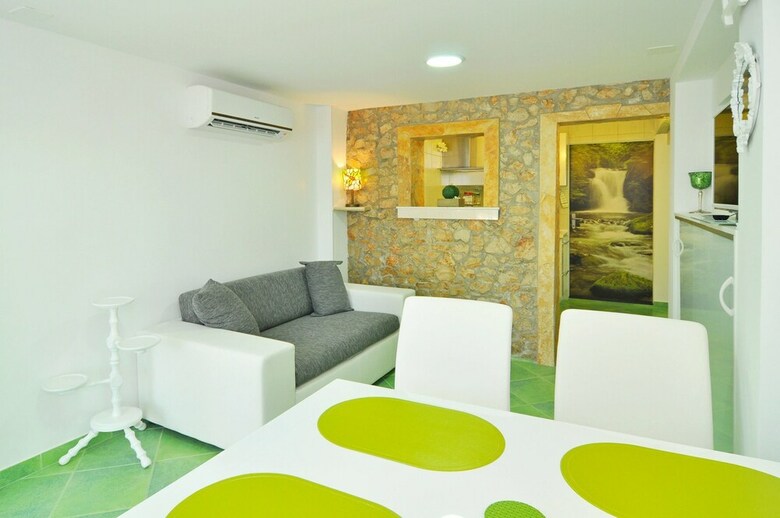 Apartment Seli