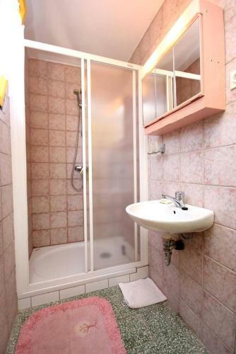 Apartment Artatore 2475a