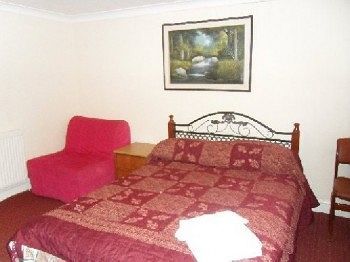 Sani House Hotel