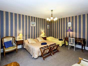 Bed & Breakfast Ch�teau De Quesmy