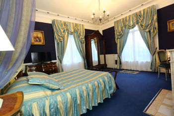 Bed & Breakfast Ch�teau De Quesmy
