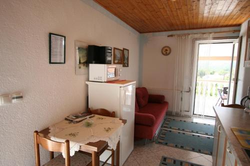 Apartment In Zestilac/insel Krk 13426