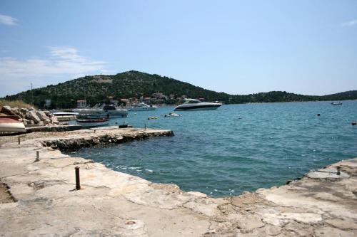 Apartment Tisno 11289b