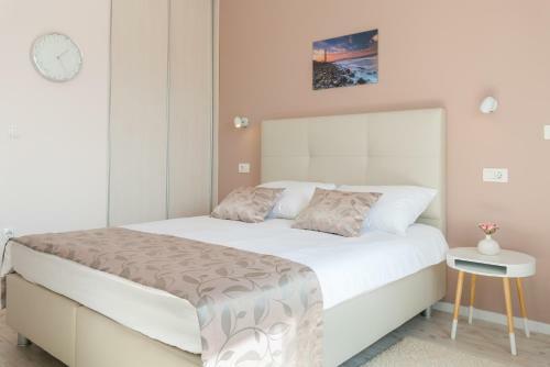 Hostal Retro Rooms