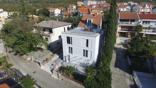 Drance 16 Apartments