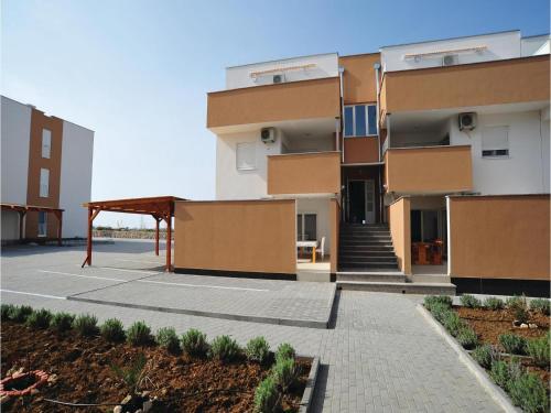 Apartment Nin 1