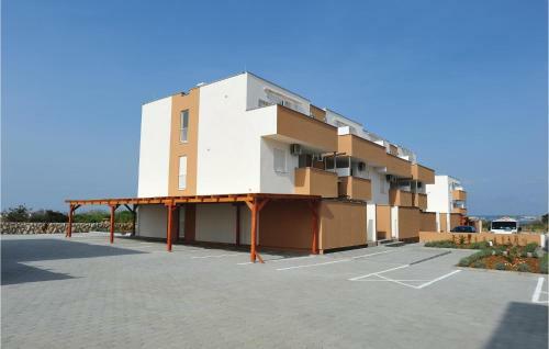 Apartment Nin 1