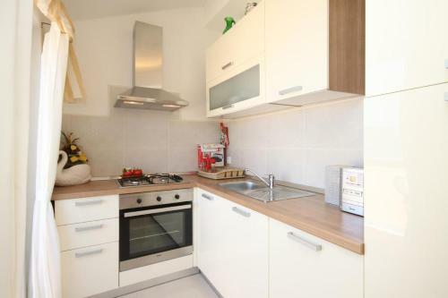 Apartments By The Sea Valun (cres) - 8086