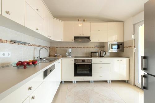 Apartments With A Parking Space Dramalj (Crikvenica) - 5592
