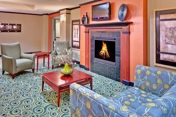 Holiday Inn Express Hotel & Suites Clinton
