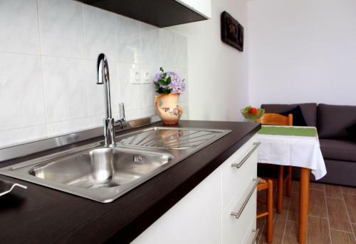 Apartments Marina-mare