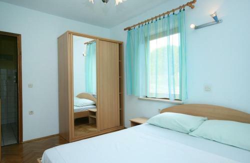 Apartment Povile 2398b