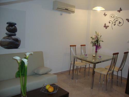 Apartments Marina