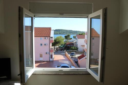 Apartments Marina