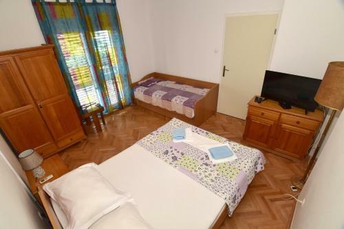 Apartments Dobrinic