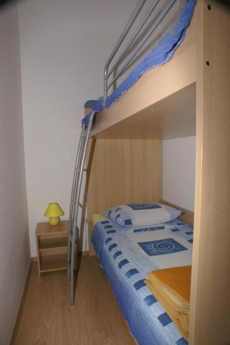 Apartment Sumpetar 2808a