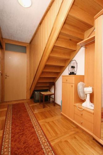Apartment Selce 3240a