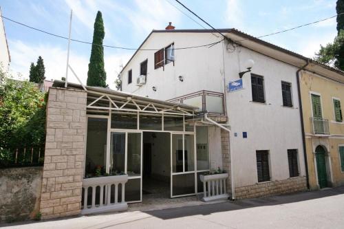 Apartment Selce 3240a