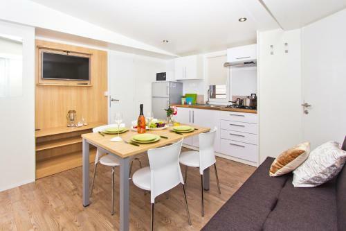 Boutique Camp Materada Beach