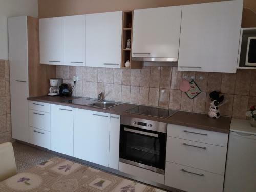 Bed & Breakfast Guest House Lucija