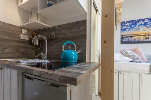 Hostal Guest House Blue