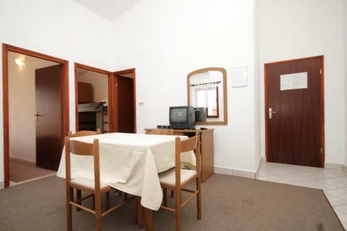 Apartment Pasman 694b