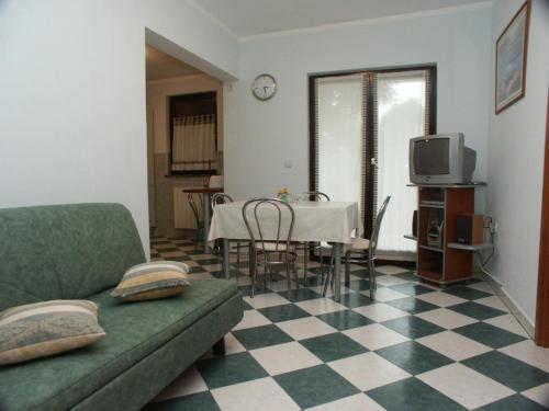 Apartments With A Parking Space Presika (labin) - 2370