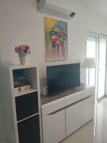 Apartment Adrijana