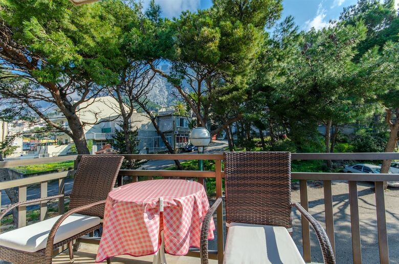 Apartments Marinko