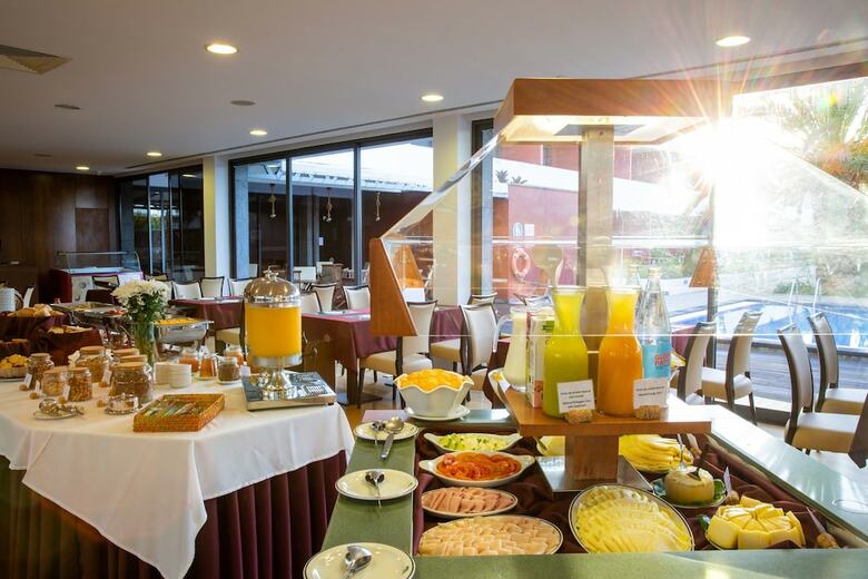 Antillia Hotel