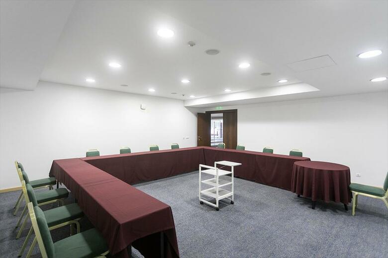 Antillia Hotel