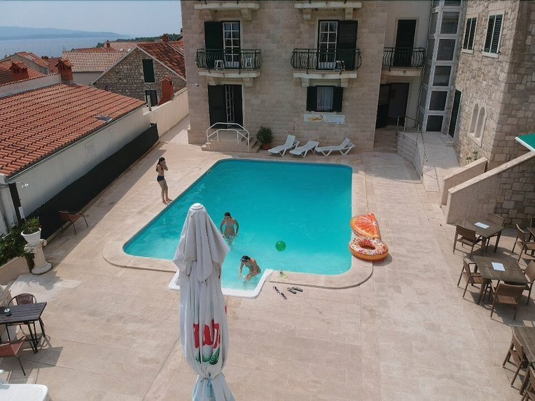 Hotel Ivan