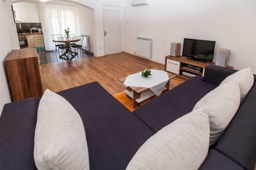 Apartment Carmen