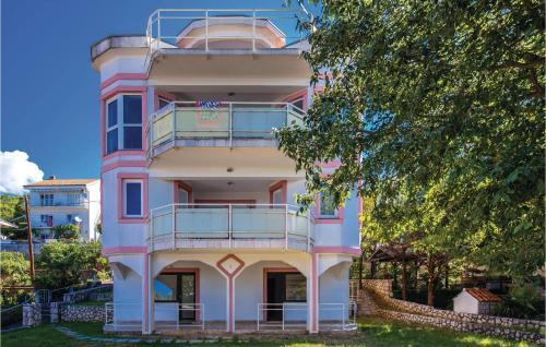 Apartment Dramalj With Sea View III