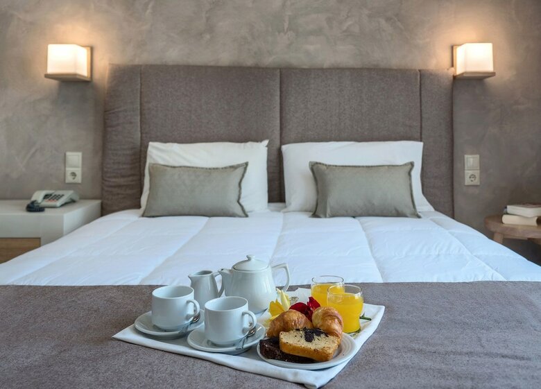 Nefeli Hotel