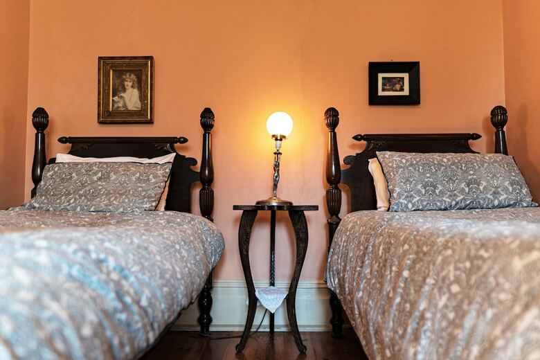 Hotel Buxton Manor Apartments