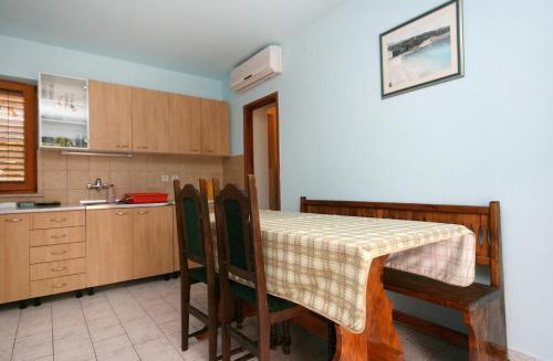 Apartment Povile 2398c