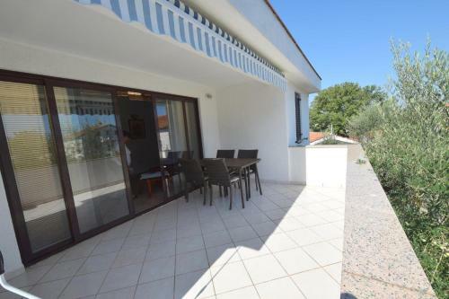Apartments Gacina
