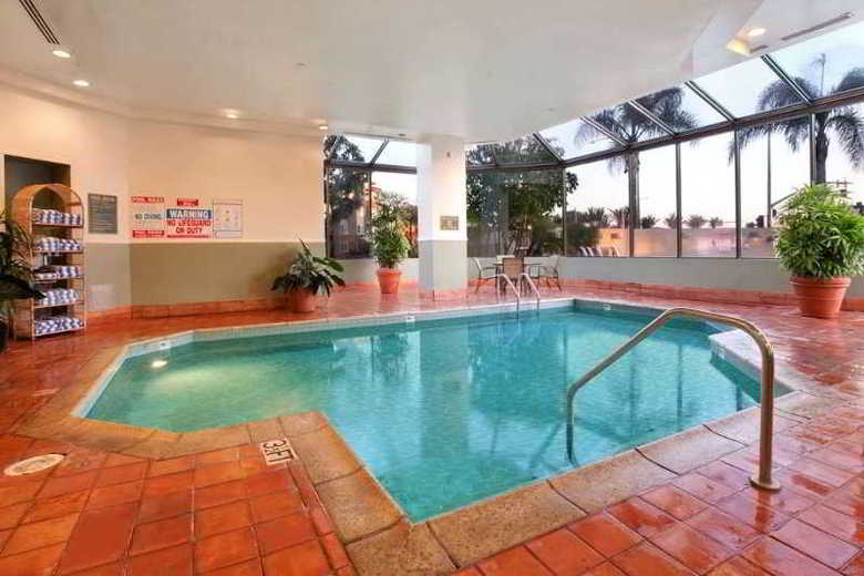 Hotel Hilton Suites Anaheim Orange