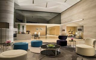 Hotel Ascott Raffles City